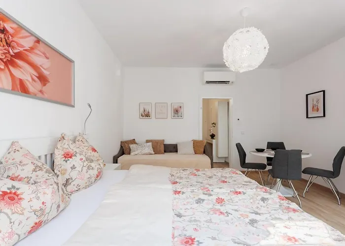 Apartment Renovated With Ac & Free Parking Vienna