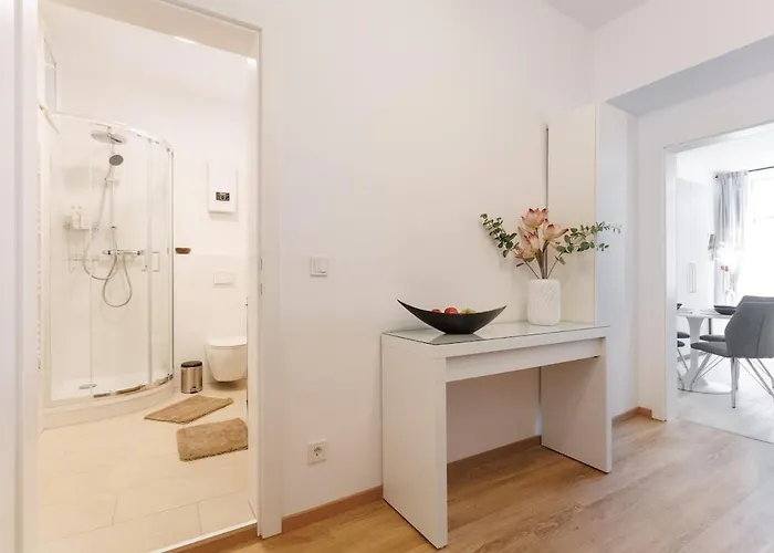 Apartment Renovated With Ac & Free Parking Vienna